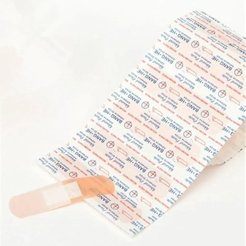 100pcs/set Baby Bandage Waterproof Breathable Adhesive Plaster Hemostasis Wound Sticker Dressing Band Aid Banditas for Children - The Hearts And Pathways Shop100pcs/set Baby Bandage Waterproof Breathable Adhesive Plaster Hemostasis Wound Sticker Dressing Band Aid Banditas for Children